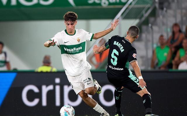 里程碑夜！浙江稠州刷新队史纪录；西甲今晨刷纪录；球迷炸锅；轮换策略成焦点的简单介绍