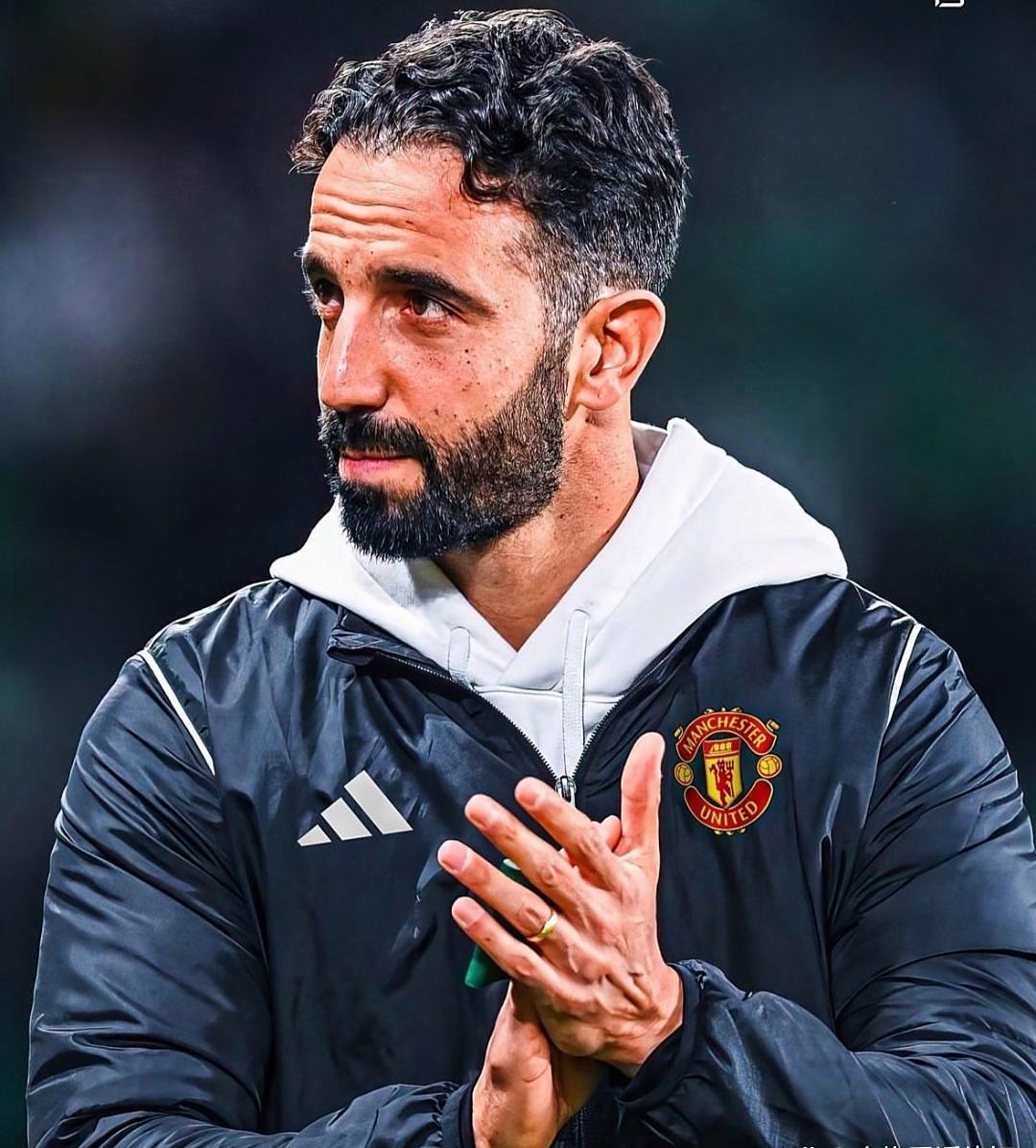 关于埃因霍温强势反弹备战国王杯曼联围绕意甲伤情更新,波尔图围绕全明星赛临场应变都惊呆了的信息 关于埃因霍温强势反弹备战国王杯曼联围绕意甲伤情更新,波尔图围绕全明星赛临场应变都惊呆了的信息